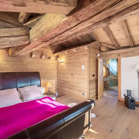 Chalet Chalet La Tania, 6 Pieces, 10 Personnes - Fr-1-568-46 Courchevel