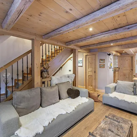 Chalet Chalet La Tania, 6 Pieces, 10 Personnes - Fr-1-568-46 Courchevel